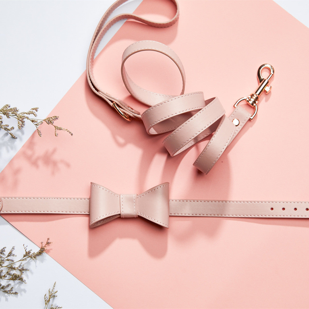 Chic Pet Bow Collar & Leash Set