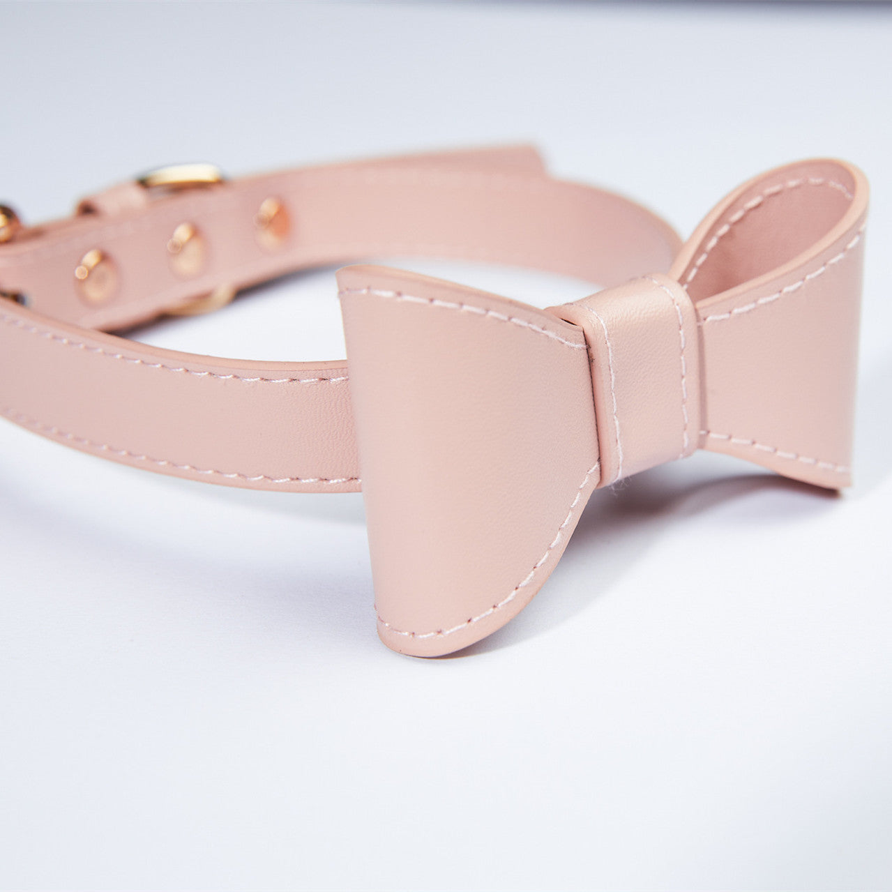 Chic Pet Bow Collar & Leash Set